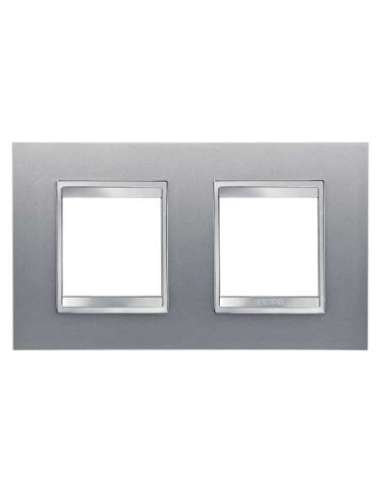 PLACA LUX INTERNATIONAL - TECNOPOLÍMERO BARNIZADO - 2+2 MÓDULOS HORIZONTAL - TITANIO - - A000169250 GEWISS GW16223VT