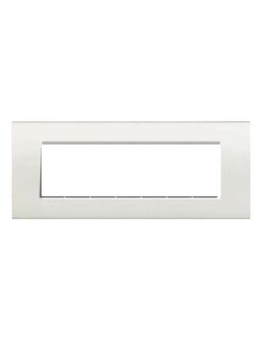 Placa embellecedora Livinglight de color Blanco - 7 módulos - A000951296 BTICINO LNA4807BI