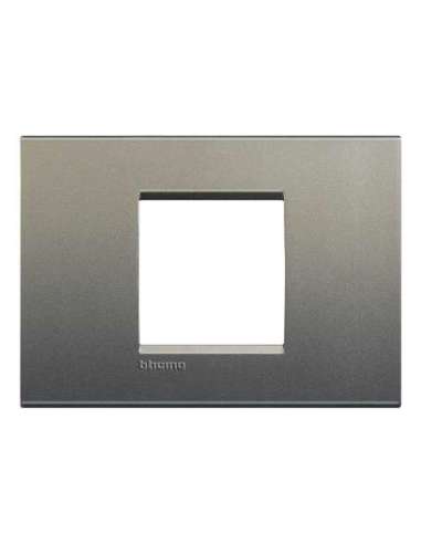 Placa embellecedora Livinglight de color Avenue - 2 módulos centrados - A001160983 BTICINO LNA4819AE