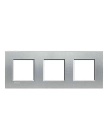 Placa embellecedora Livinglight de color Tech - 2 x 3 módulos - A000951211 BTICINO LNA4802M3TE