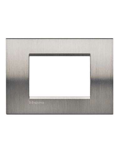 Placa embellecedora Livinglight de color Acero pulido - 3 módulos - A000951245 BTICINO LNA4803ACS