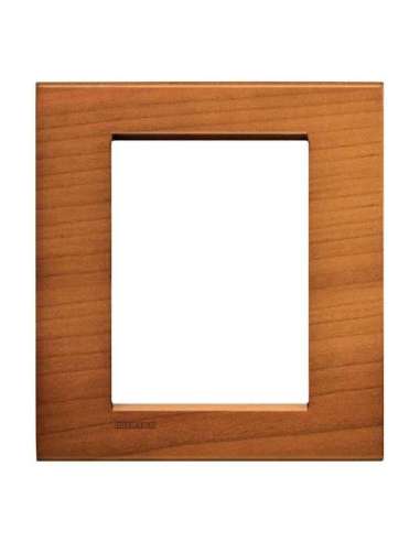 Placa embellecedora Livinglight de color Cerezo Americano - 3 módulos - A000951257 BTICINO LNA4803LCA