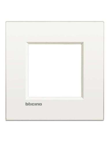 Placa embellecedora Livinglight AIR de color Blanco - 2 módulos - A001189478 BTICINO LNE4802BN