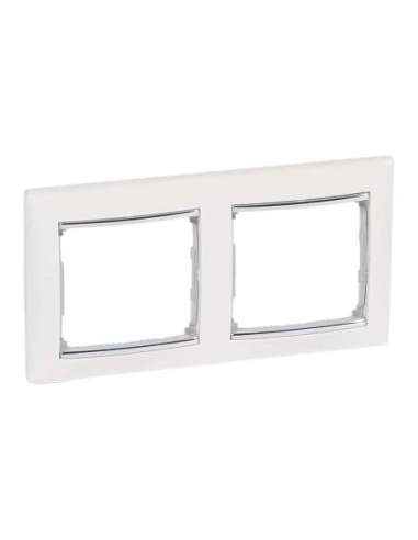 Placa embellecedora Valena de 2 elementos de color blanco y plata para montaje horizont - A000830627 LEGRAND 770492