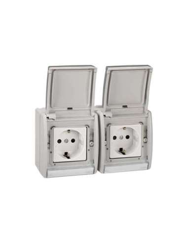Base de enchufe schuko doble precableada monobloc IP55 16A 250V~ con disp. seguridad y - A000038093 SIMON 4490433-035