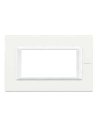 Placa embellecedora recta Axolute de color Blanco Axolute - 4 módulos - A000880571 BTICINO HA4804HD