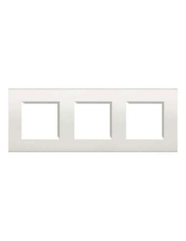 Placa embellecedora Livinglight de color Blanco - 2 x 3 módulos - A000951195 BTICINO LNA4802M3BI