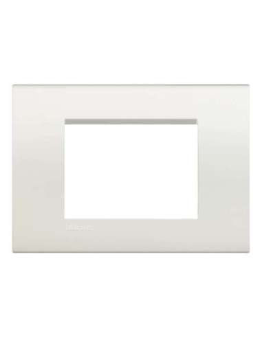 Placa embellecedora Livinglight de color Blanco - 3 módulos - A000951250 BTICINO LNA4803BI