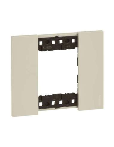 Placa embellecedora Living Now de color Sand - 2mod LEGRAND KA4802KM