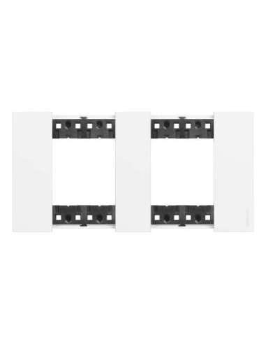 Placa embellecedora Living Now de color Blanco - 2 x 2 módulos - A003863350 LEGRAND KA4802M2KW