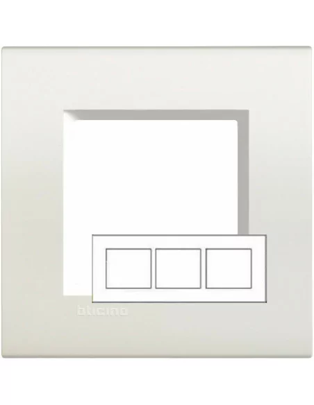 Marco de 3 elementos Blanco LNA4802M3B - Bticino LivingLight